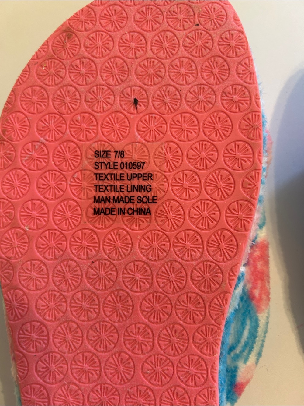 Lilly Pulitzer Blue Pink Floral Terrycloth Slipper Sandals - Picture 2 of 3